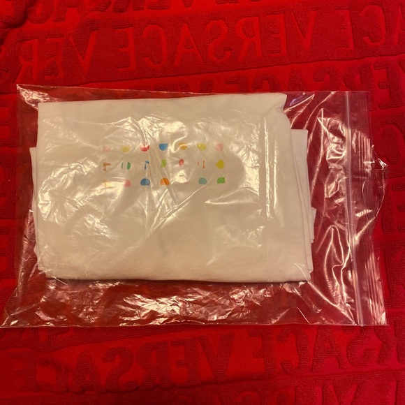 Supreme Tee